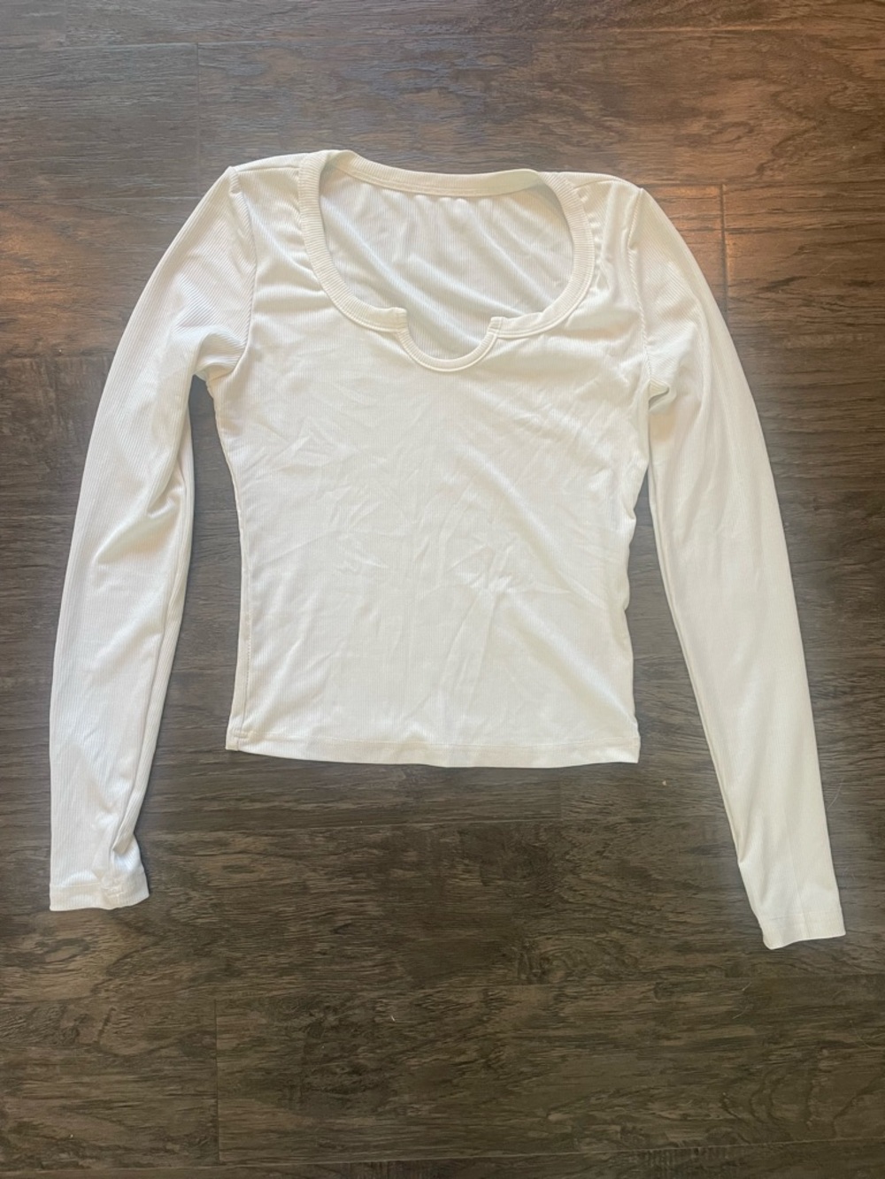 Women’s Long Sleeve Scoop Neck Top - White Size Small